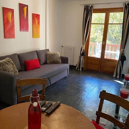 Charmant Appartement Renove Au Coeur Du Village Saint-Martin-Vesubie Exterior photo