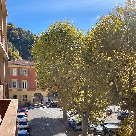 Charmant Appartement Renove Au Coeur Du Village Saint-Martin-Vesubie Exterior photo